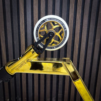 Black & Gold Custom Build Kickbike - Svart/Rainbow-ScootWorld.se