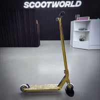 Striker Full Gold Custom Build - Gold-ScootWorld.se