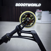 Striker Ethic Camo Custom Build - Svart-ScootWorld.se