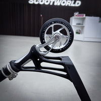 ScootWorld Titan Pande Custom Build - Svart/Silver-ScootWorld.se