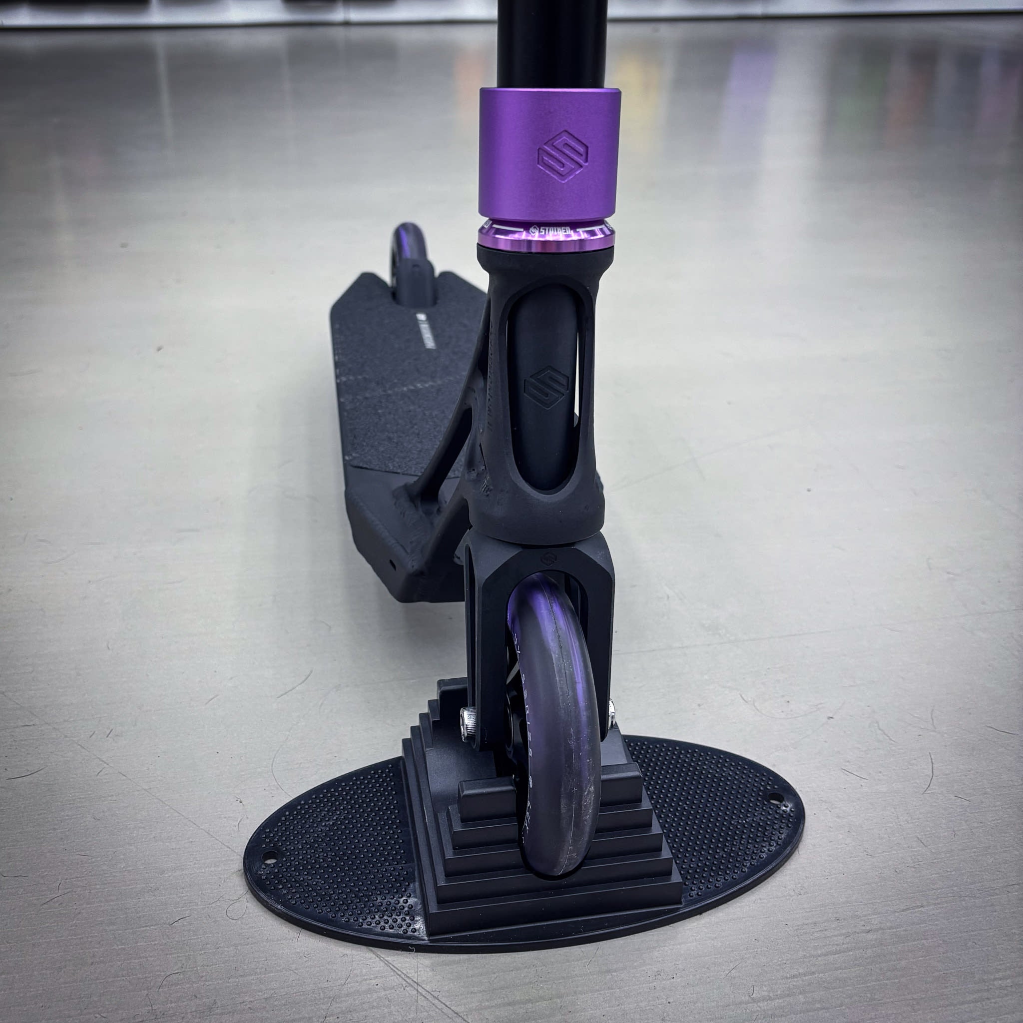 Striker Pande Black/Purple 460mm Custom Build - Svart/Lila-ScootWorld.se