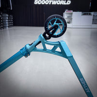 Striker Aether Teal Custom Build - Turkos-ScootWorld.se