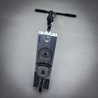 Striker Toni Street Black/Silver Custom Build - Svart/Silver-ScootWorld.se