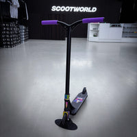 Striker Panda Freestyle Custom Build - Svart/Rainbow-ScootWorld.se