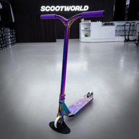 Striker Rainbow Custom Build - Rainbow-ScootWorld.se