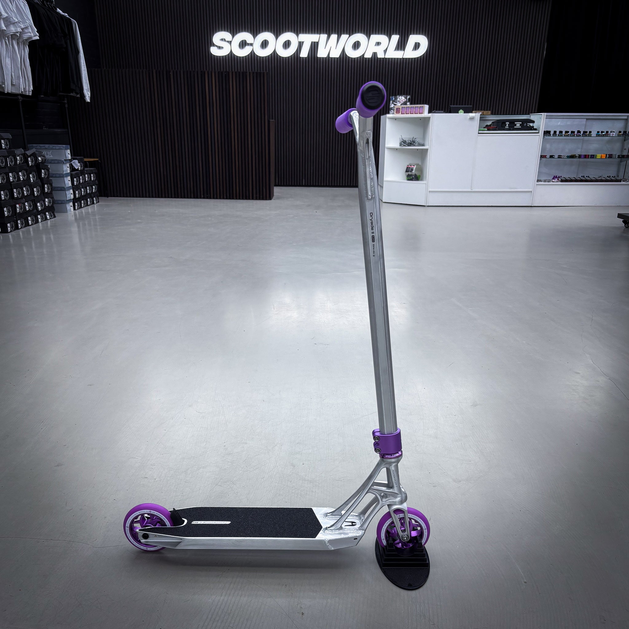Striker Ethic Silver/Purple 460 Custom Build - Svart/Lila-ScootWorld.se