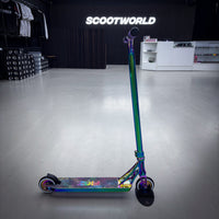 Striker Full Rainbow Custom Build - Rainbow-ScootWorld.se