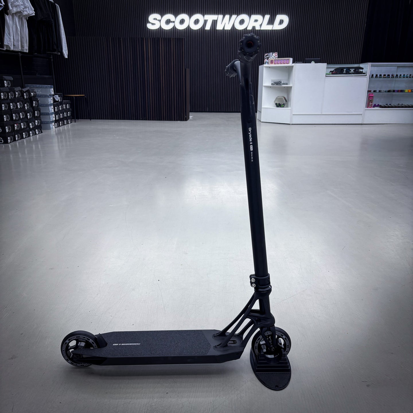 Ethic Black Custom Build - Svart-ScootWorld.se