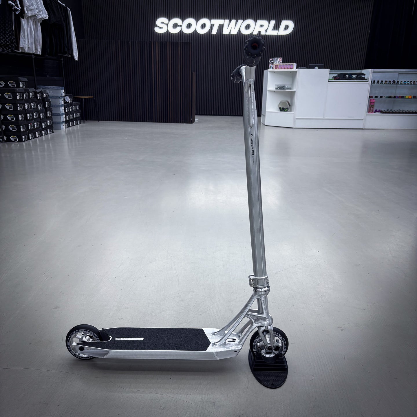 Ethic Silver Custom Build - Silver-ScootWorld.se