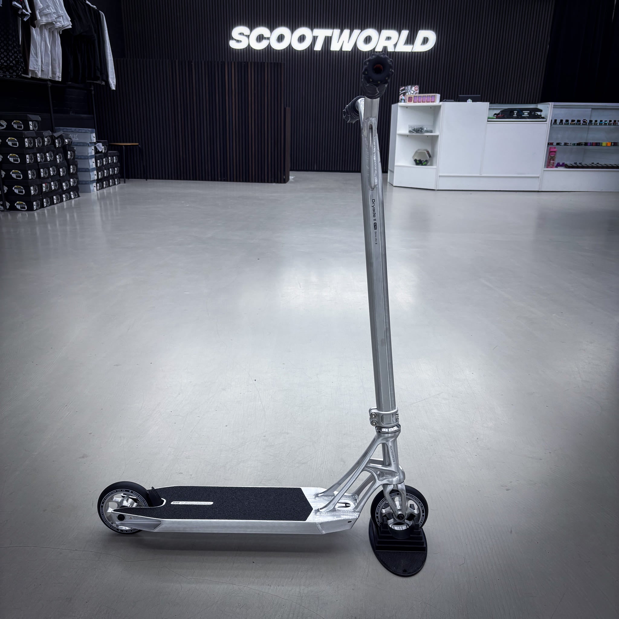 Ethic Silver Custom Build - Silver-ScootWorld.se