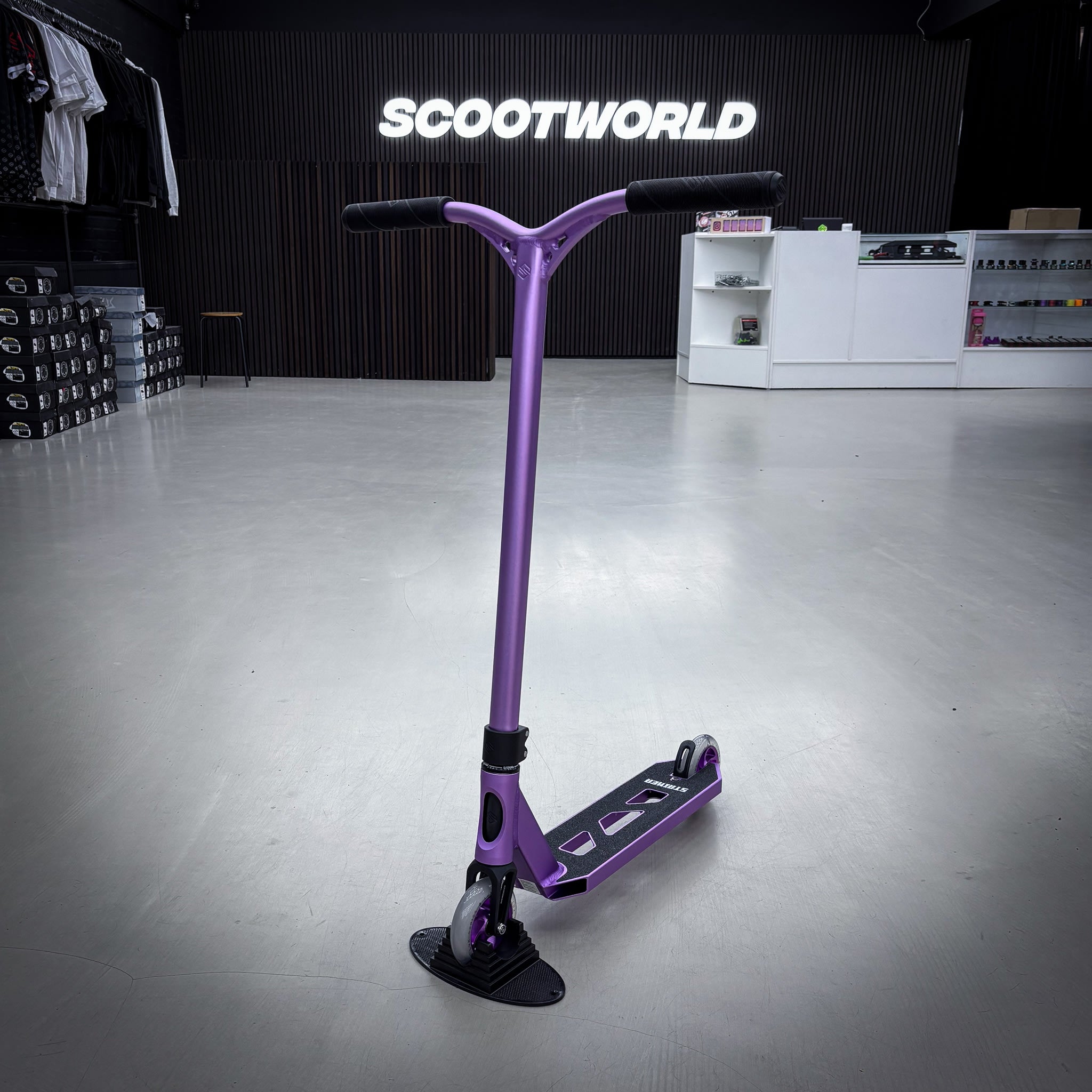 Striker Lux Trick Sparkcykel - Lila-ScootWorld.se