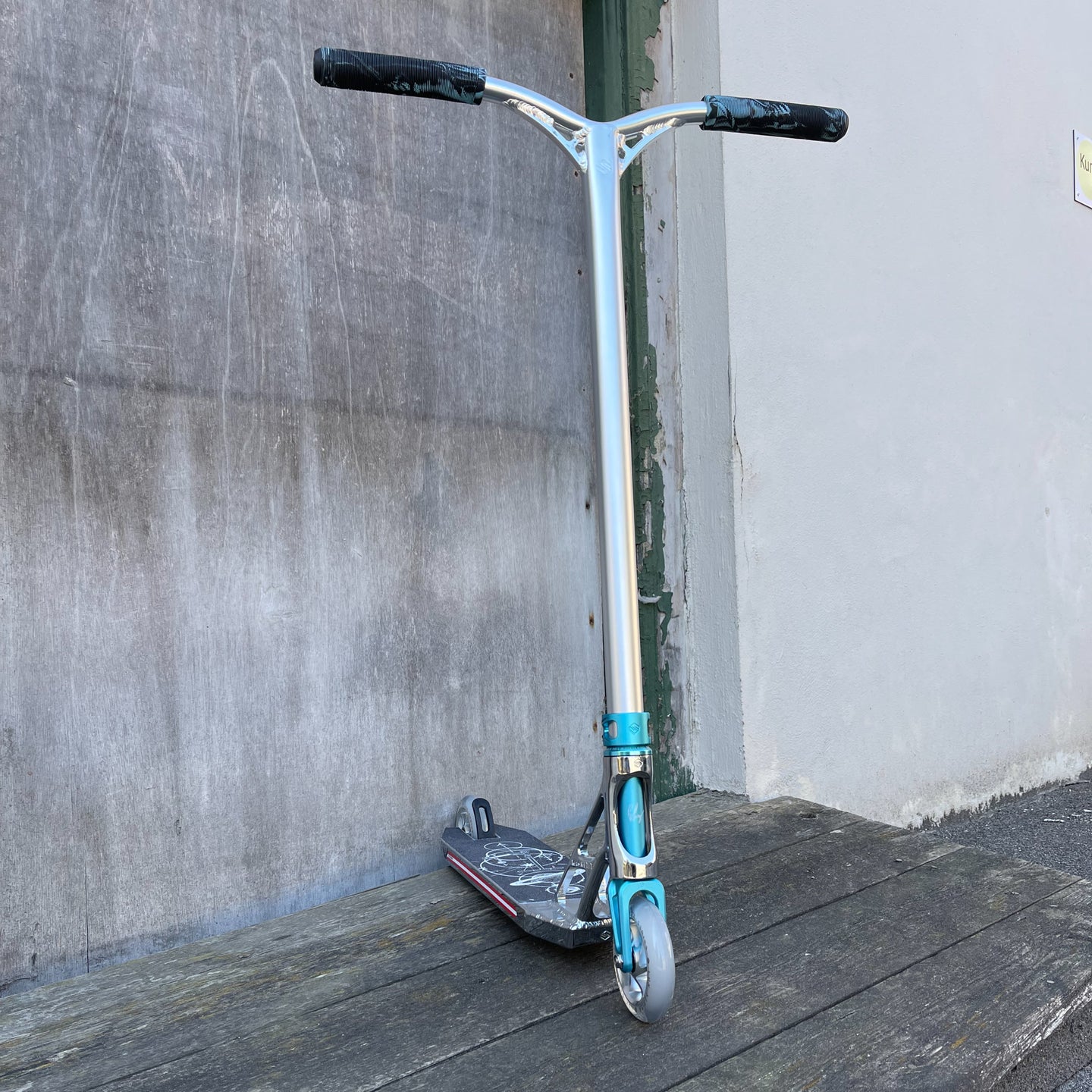Striker Ice Blue Custom Build -ScootWorld.se