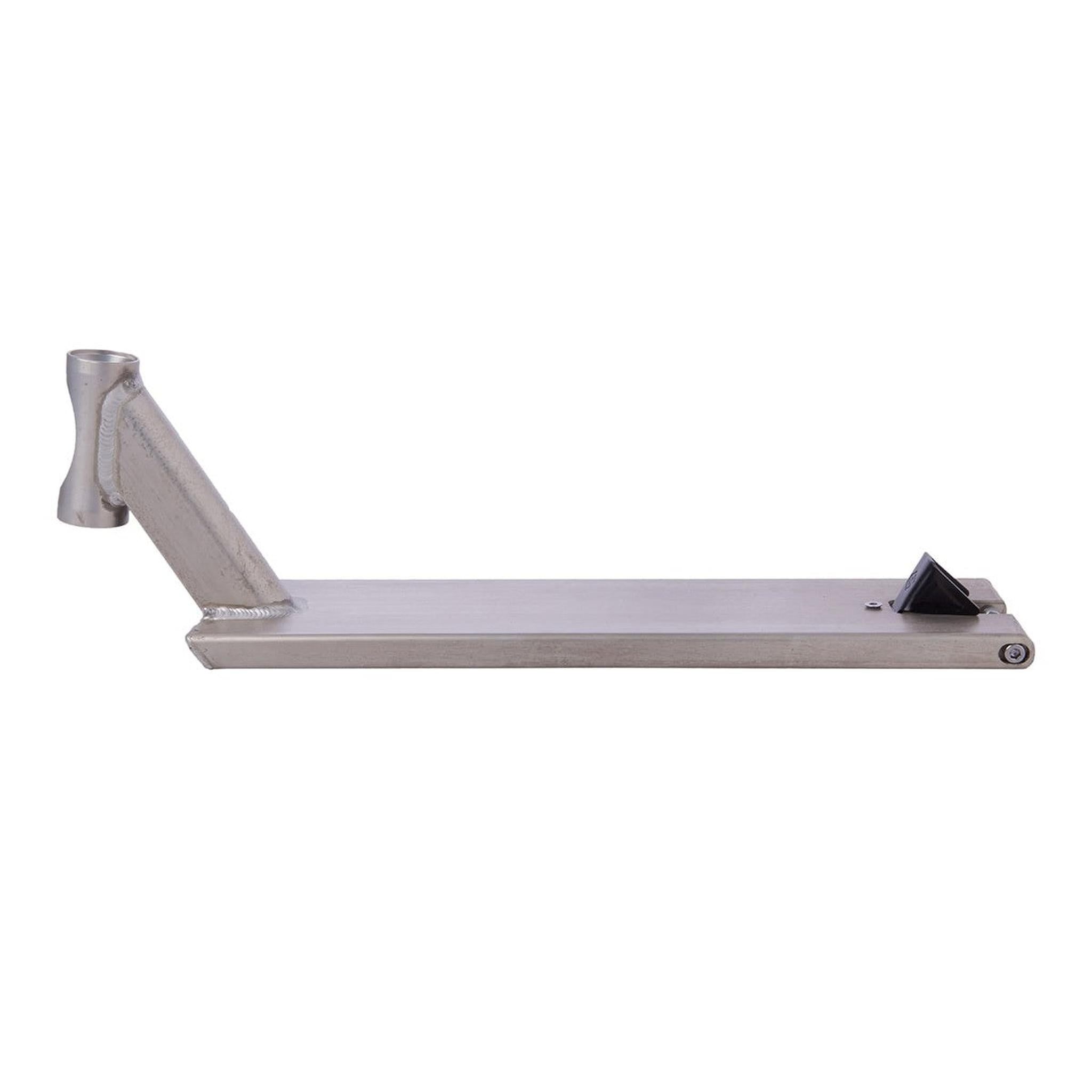 Striker Gravis Integrated Kickbike Deck - Raw-ScootWorld.se