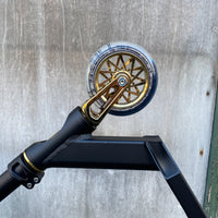 Striker Black/Gold Custom Build - Svart/Gold-ScootWorld.se