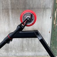 Striker Red & Black Custom Build - Svart/Röd-ScootWorld.se