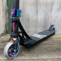 Striker Panda Deck Custom Build - Svart/Rainbow-ScootWorld.se