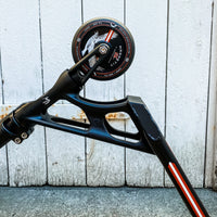 Striker BGSEAKK Extreme Custom Build - Svart-ScootWorld.se