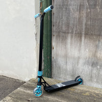 Striker Panda Deck Custom Build - Black/Blue-Trick sparkcyklar-ScootWorld.se