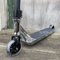 Striker Chrome Deck Custom Build - Svart/Chrome-ScootWorld.se