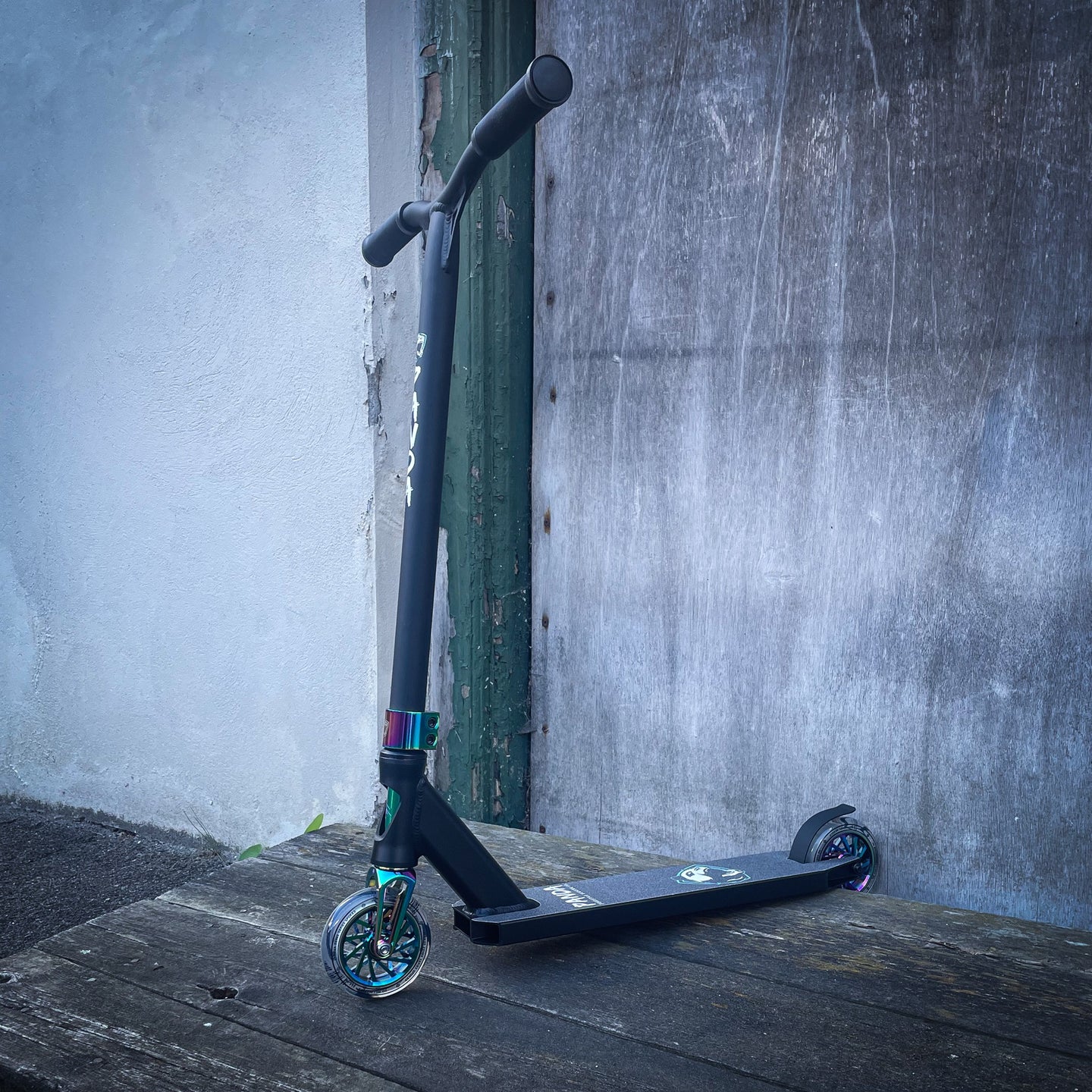 Panda Rainbow Custom Build Trick Sparkcykel - Svart/Rainbow-ScootWorld.se