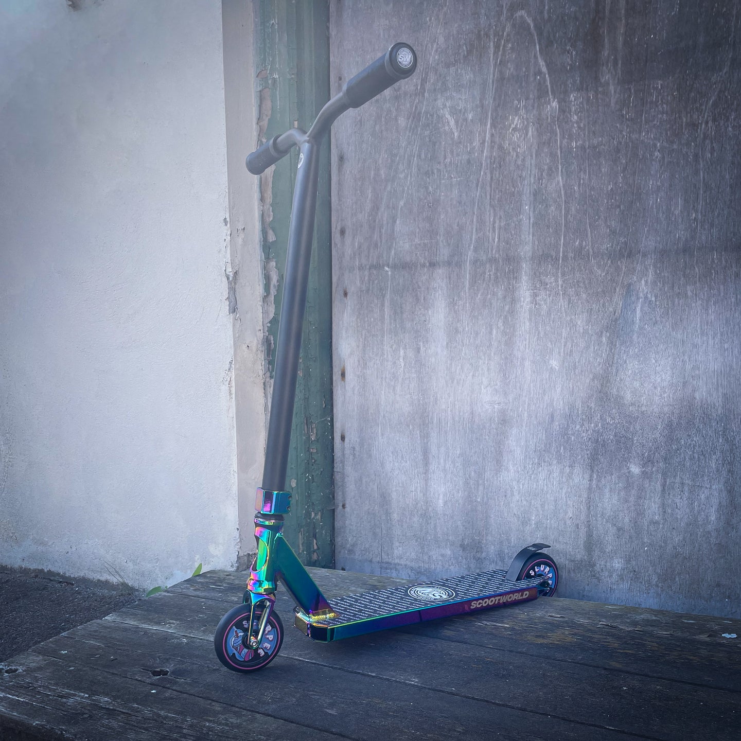 ScootWorld Rainbow Custom Build Trick Sparkcykel - Svart/Rainbow-ScootWorld.se