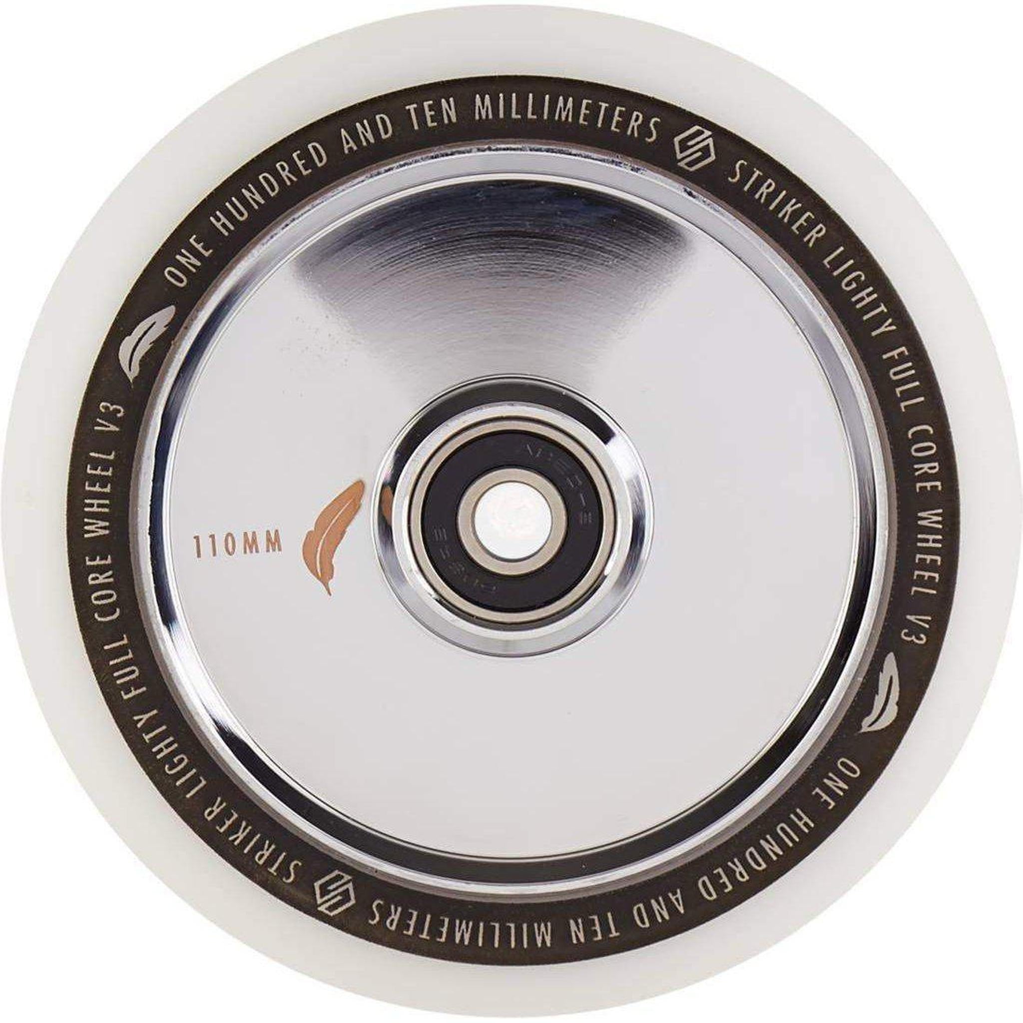 Striker Lighty Fullcore V3 Vit 110mm Sparkcykel Hjul - Chrome-ScootWorld.se