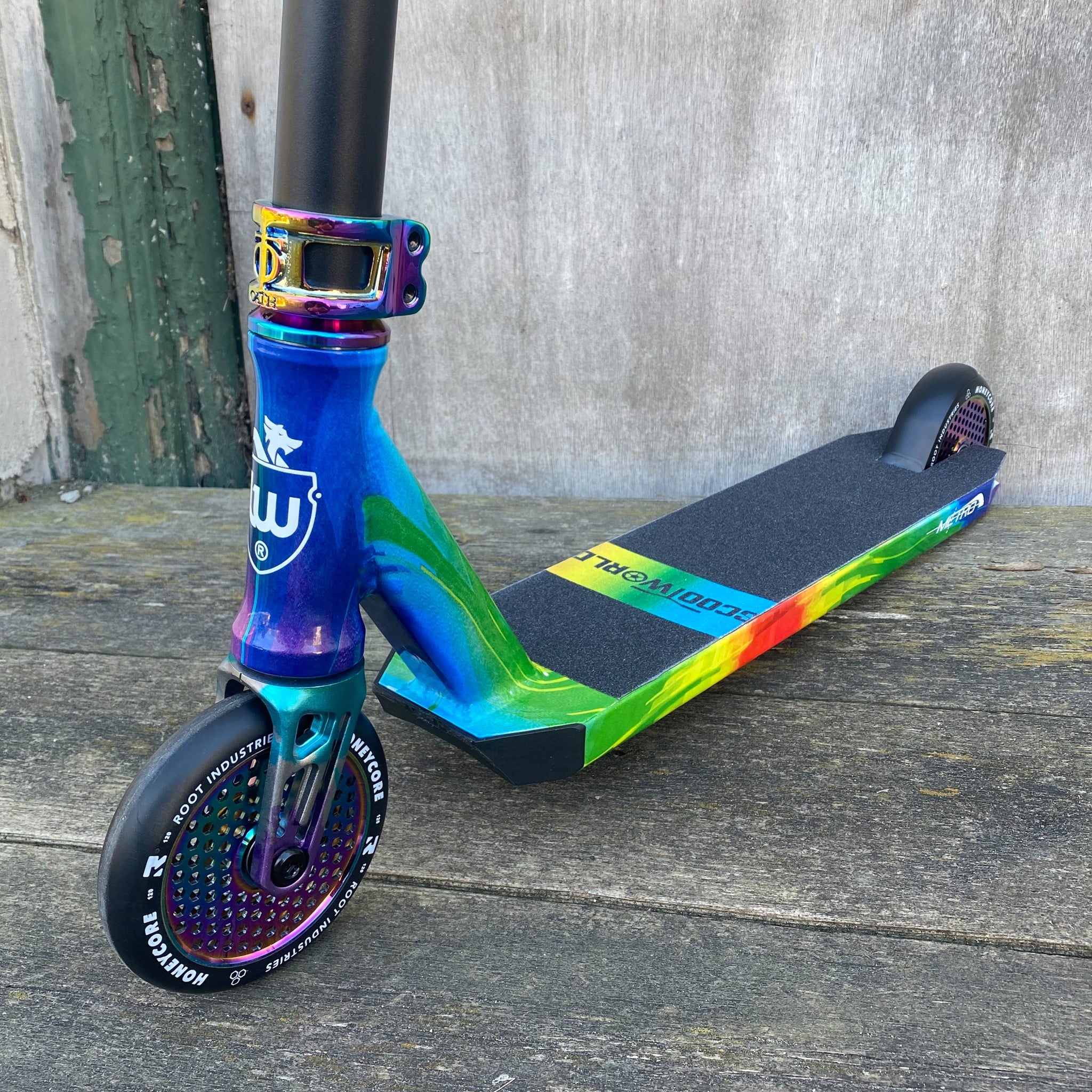 ScootWorld Mixed Custom Build - Svart/Rainbow-ScootWorld.se