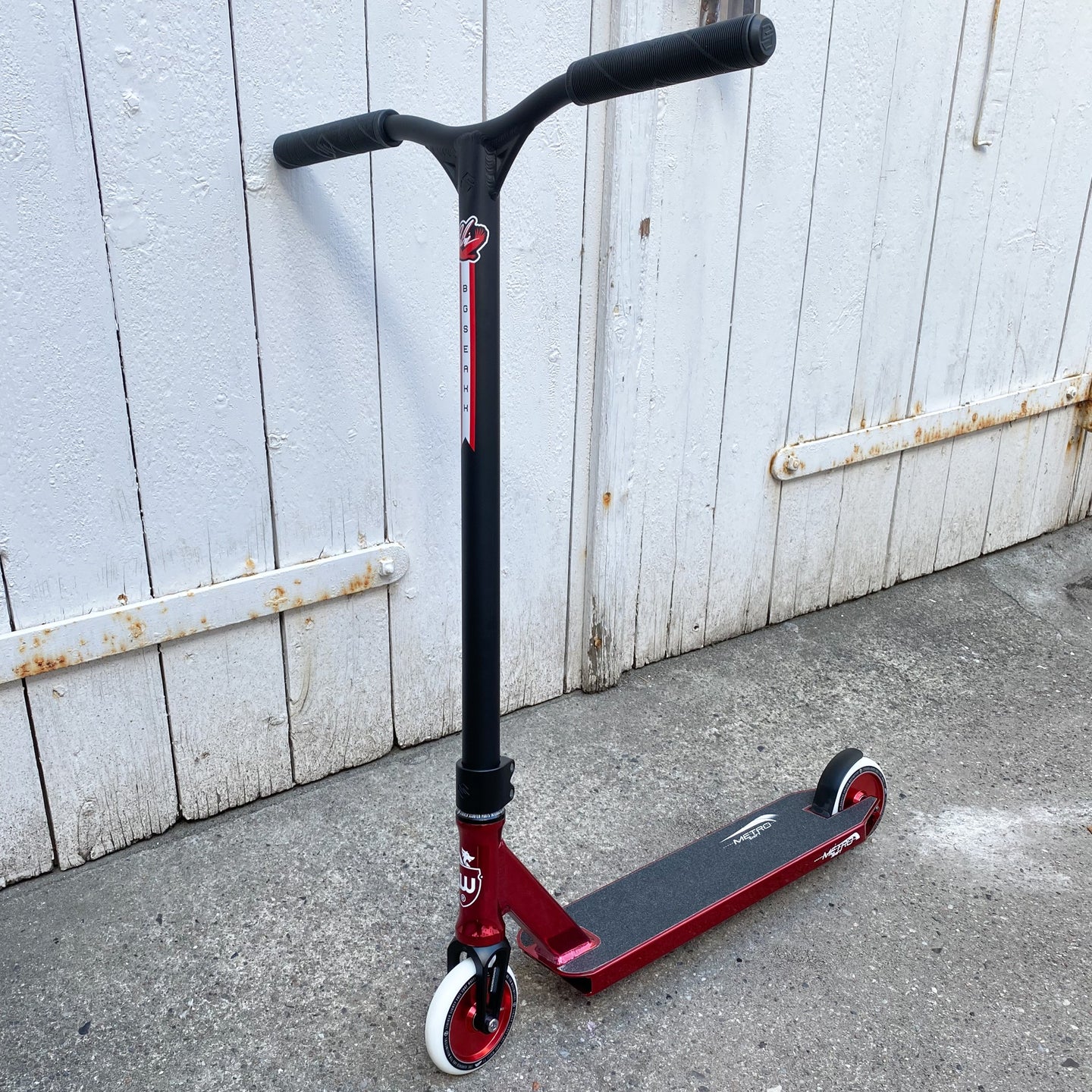 Striker Longway Custom Build - Svart/Röd-ScootWorld.se