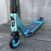 Panda Lux Custom Build Trick Sparkcykel - Svart/Blå-ScootWorld.se
