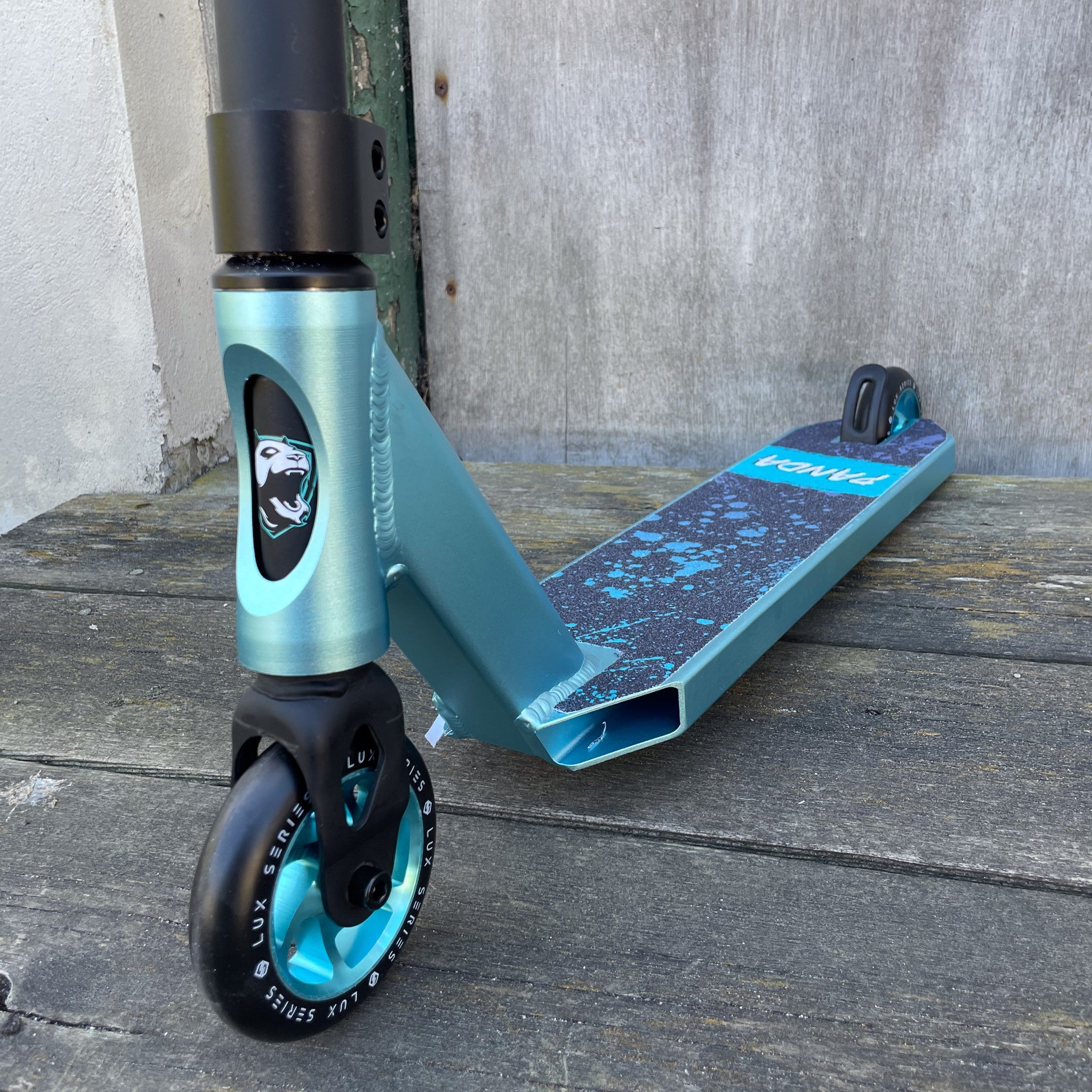 Panda Lux Custom Build Trick Sparkcykel - Svart/Blå-ScootWorld.se