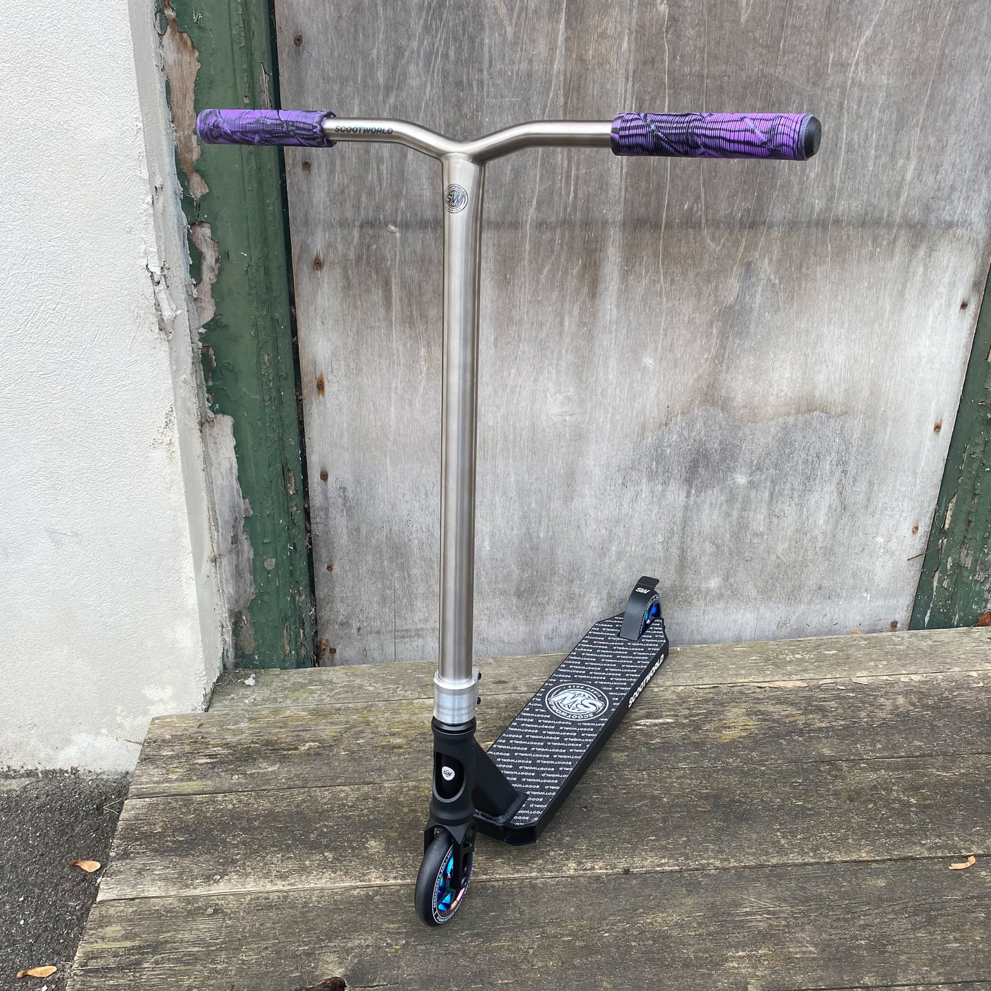 ScootWorld Titan Custom Build - Svart/Silver-ScootWorld.se