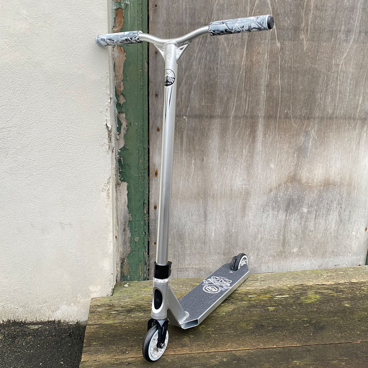 Striker Silver Camo Custom Build -ScootWorld.se