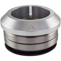 Above Pyxis Kickbike Headset - Silver-Headsets till sparkcyklar-ScootWorld.se