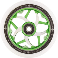 Striker Essence V3 Vit 110mm Sparkcykel Hjul - Grön-ScootWorld.se