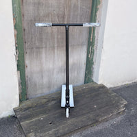 ScootWorld Black & White Street Custom Build - Svart/Vit-ScootWorld.se
