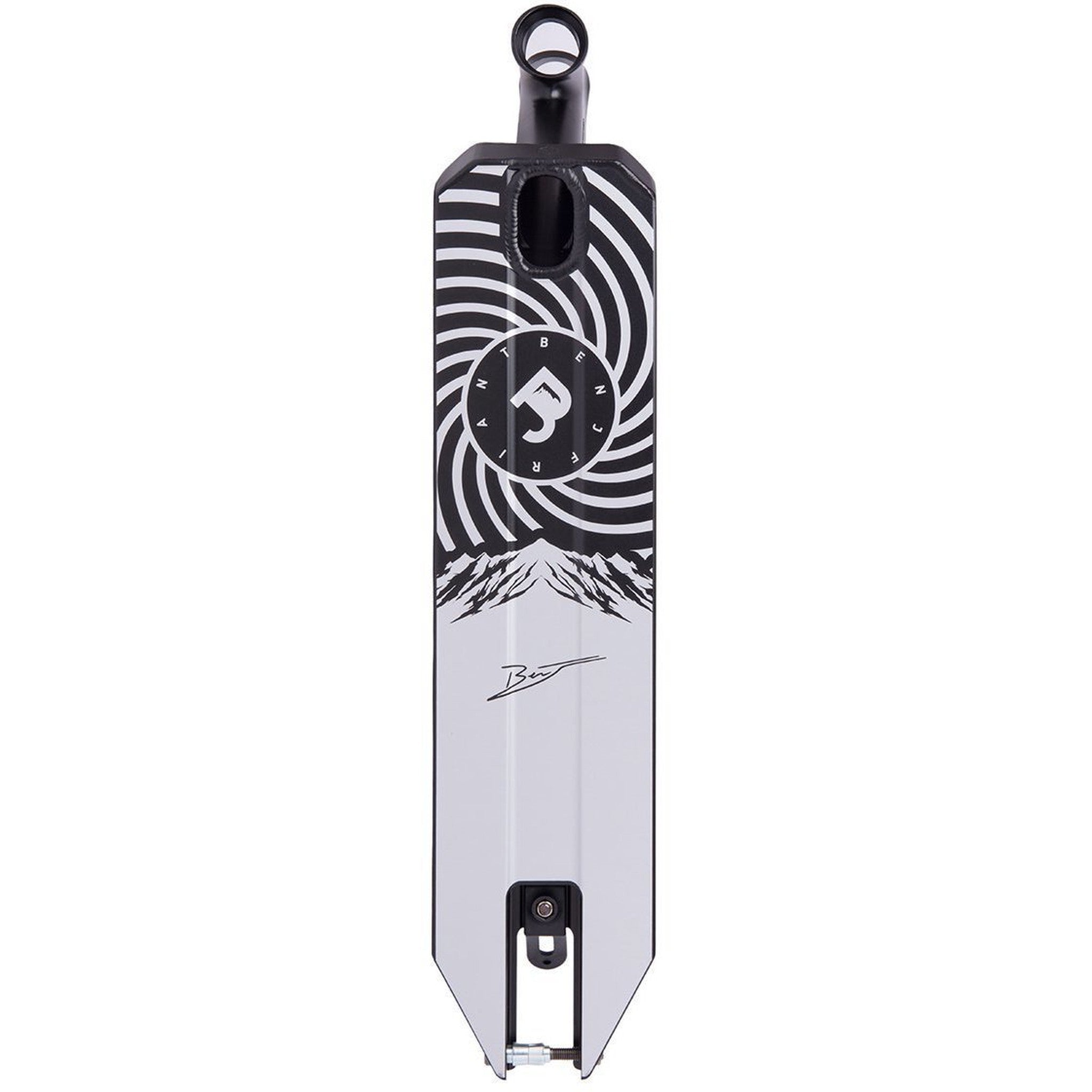 Striker BenJ No Limit Kickbike Deck - Svart-ScootWorld.se