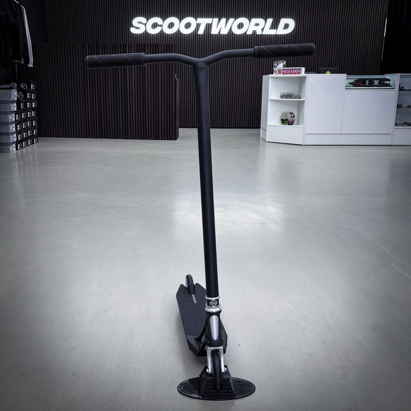 ScootWorld Titan Pande Custom Build - Black/Silver