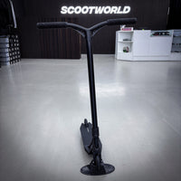 Striker Full Black Custom Build - Svart-ScootWorld.se