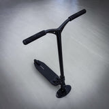 Striker Full Black Custom Build - Svart-ScootWorld.se