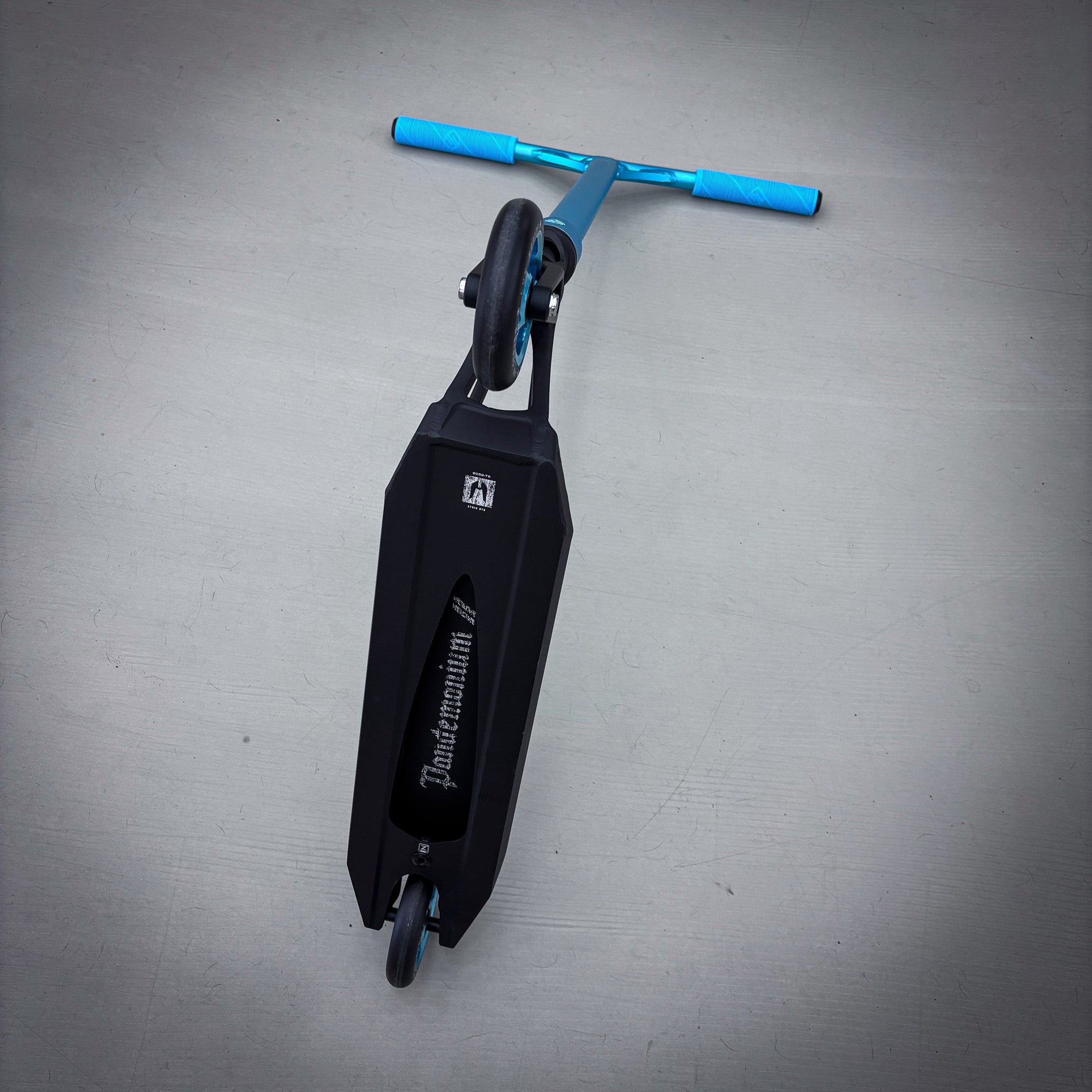Striker Pande Teal/Black Custom Build - Teal/Black