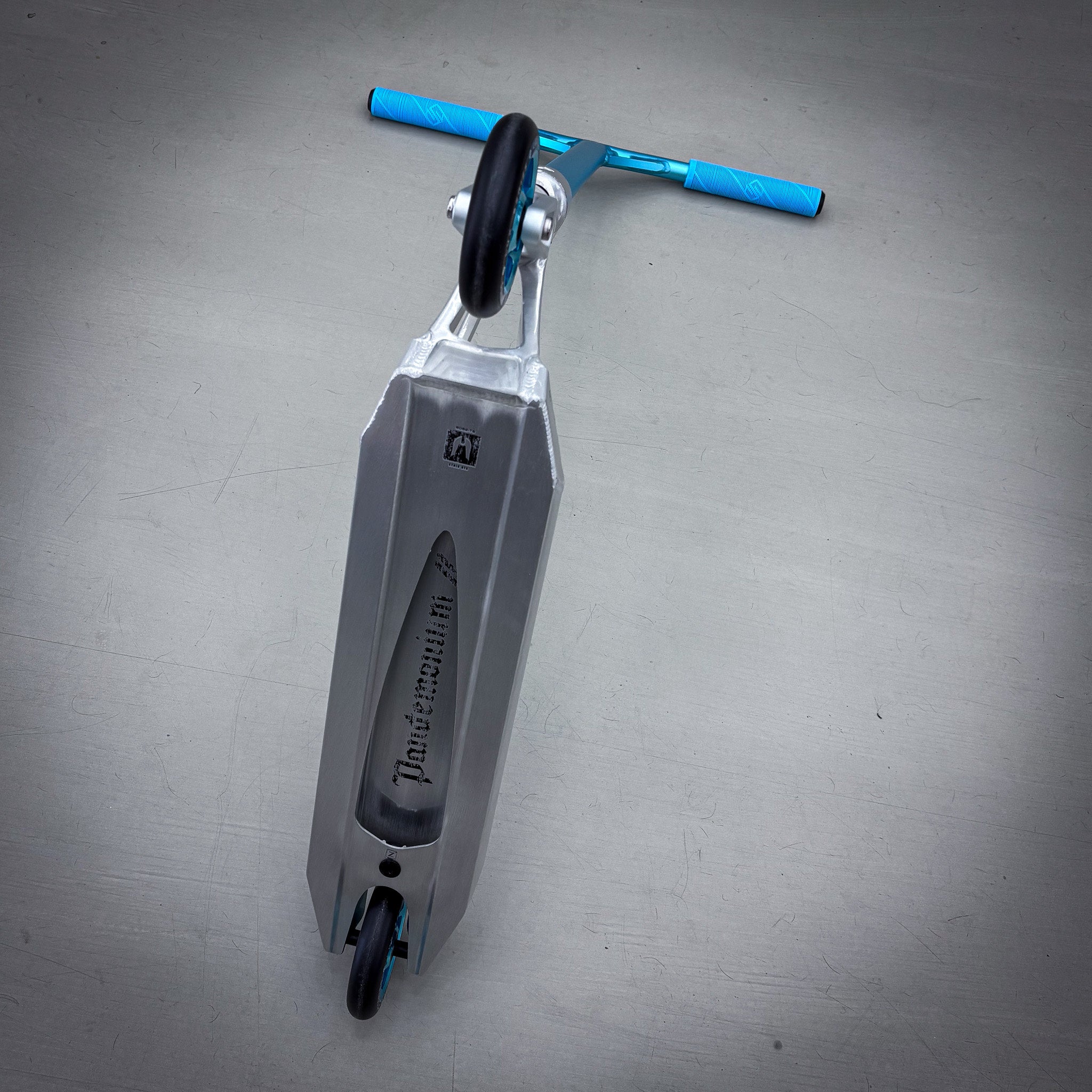 Striker Pande Teal/Silver Custom Build - Turkos/Silver-ScootWorld.se