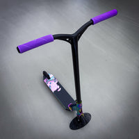Striker Black/Rainbow Custom Build - Svart/Rainbow-ScootWorld.se