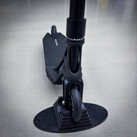 Striker Pande Black 460 Custom Build - Svart-ScootWorld.se