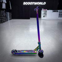 Striker Rainbow Custom Build - Rainbow-ScootWorld.se