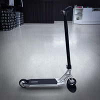 Striker Pande Black/Silver Custom Build - Black/Silver