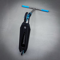 Striker Titan Pande Custom Build - Svart/Turkos/Silver-ScootWorld.se