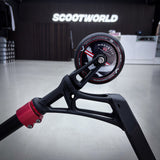 Striker Pande Black/Red Custom Build - Svart/Röd-ScootWorld.se
