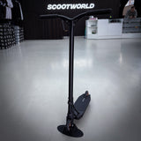 Striker Pande Black Custom Build - Svart-ScootWorld.se