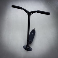 Striker Pande Black Custom Build - Svart-ScootWorld.se