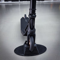 Striker Pande Black Custom Build - Svart-ScootWorld.se